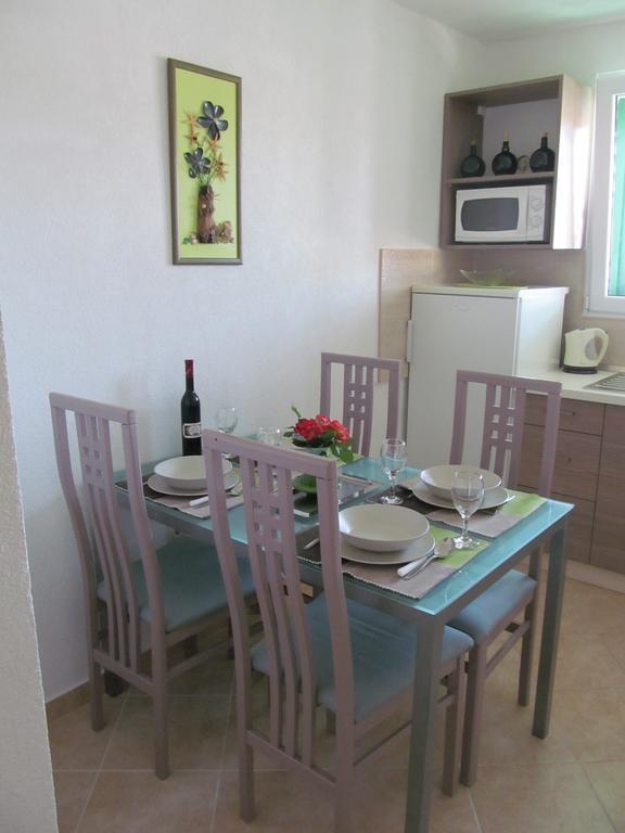 Apartment Danese Promajna Pokój zdjęcie